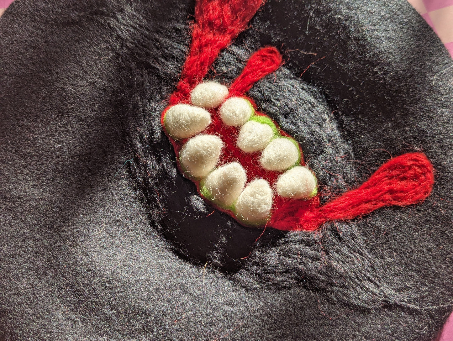 Monster Plaque Mouth Beret