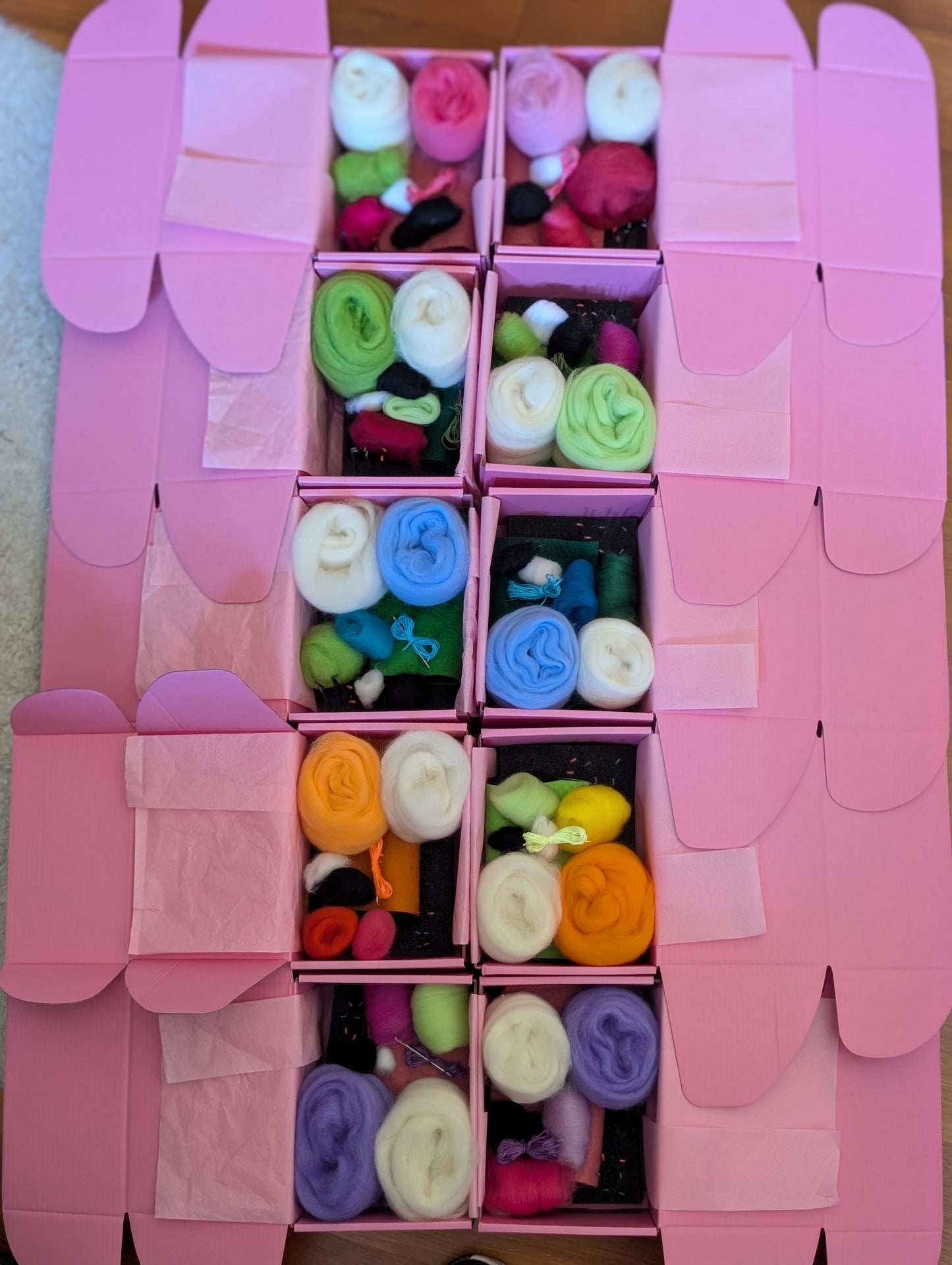 Monster Eyeball Felting Kit